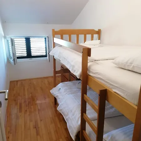 Julia Apartment