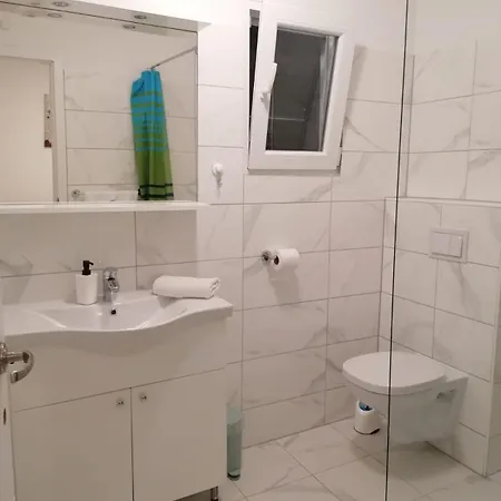 Julia Apartment