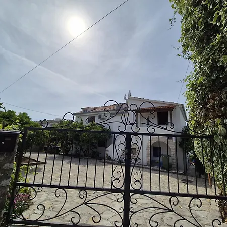 Apartment Julia Trogir