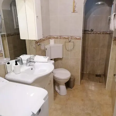 Julia Apartment