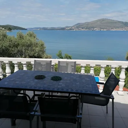 Julia Apartmán Trogir